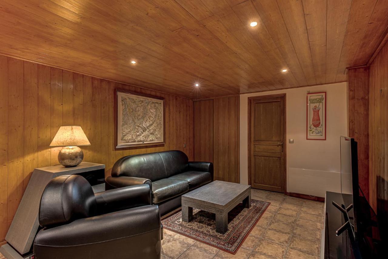 אוש Chalet Blackbushe - Traditional Chalet - Alpes Travel - Sleeps 4-6 מראה חיצוני תמונה