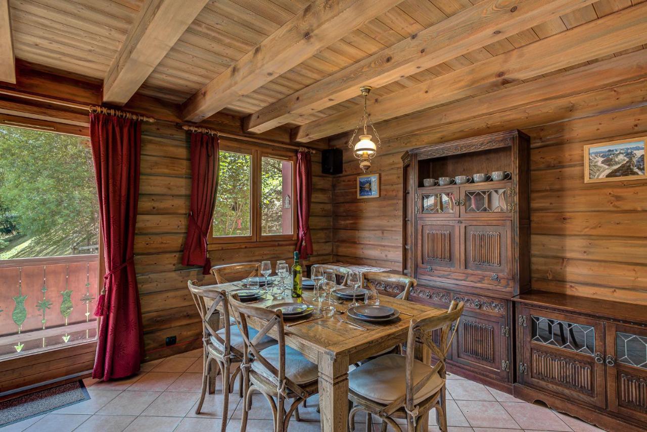 אוש Chalet Blackbushe - Traditional Chalet - Alpes Travel - Sleeps 4-6 מראה חיצוני תמונה