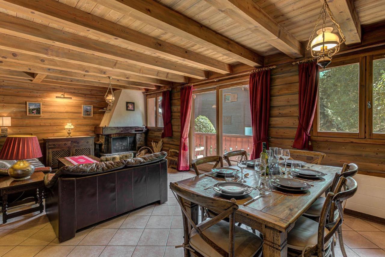 אוש Chalet Blackbushe - Traditional Chalet - Alpes Travel - Sleeps 4-6 מראה חיצוני תמונה