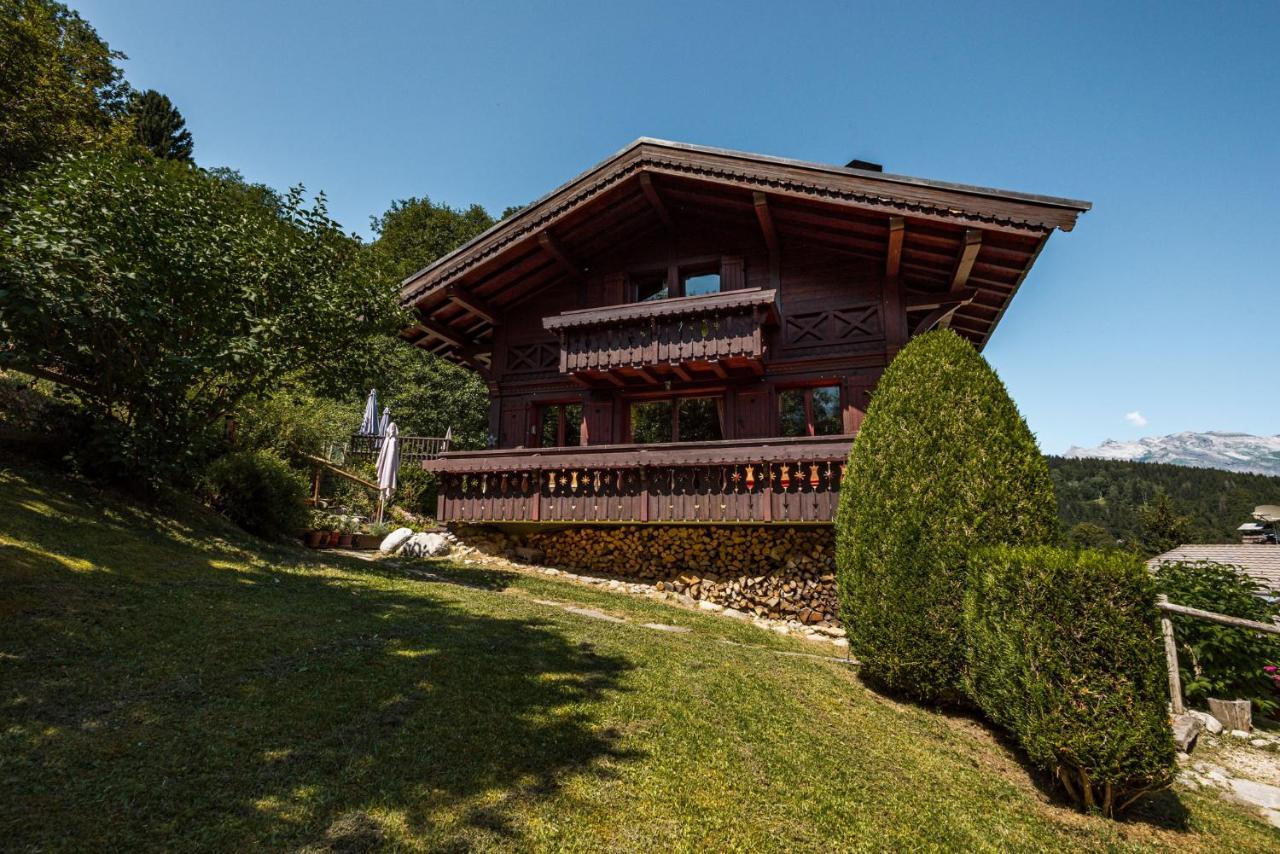 אוש Chalet Blackbushe - Traditional Chalet - Alpes Travel - Sleeps 4-6 מראה חיצוני תמונה