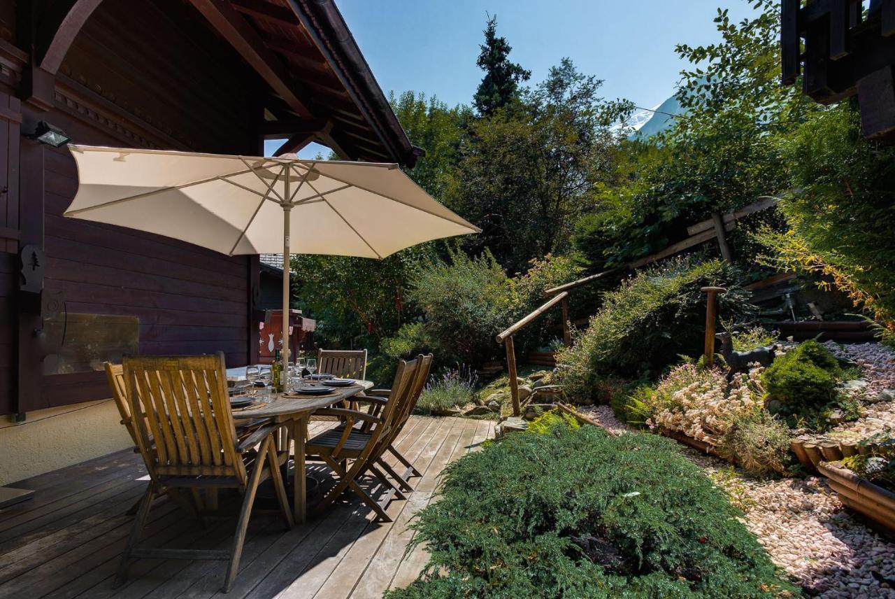 אוש Chalet Blackbushe - Traditional Chalet - Alpes Travel - Sleeps 4-6 מראה חיצוני תמונה